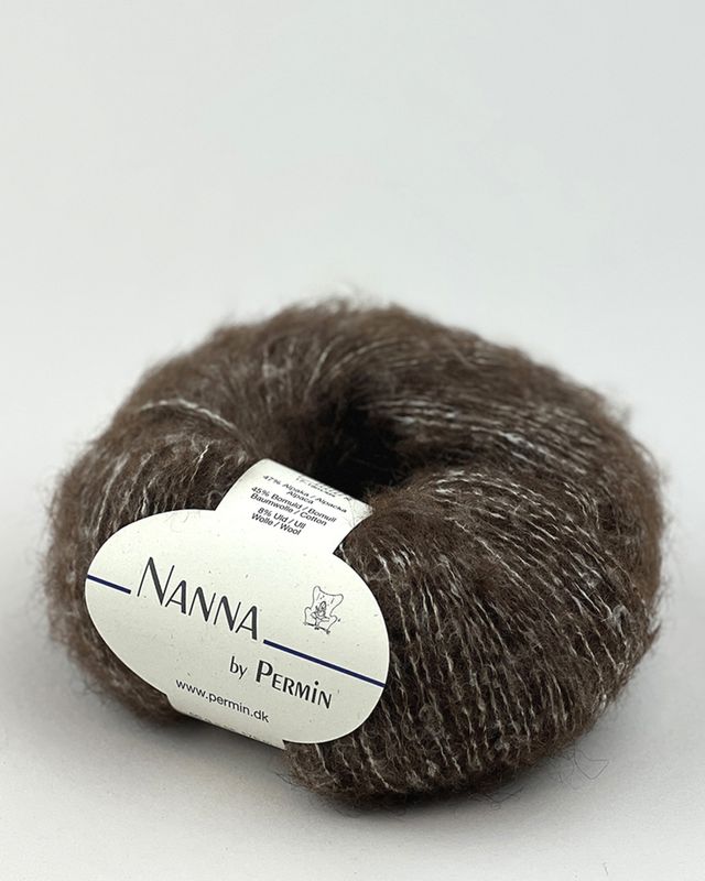 882303 Nanna Brun