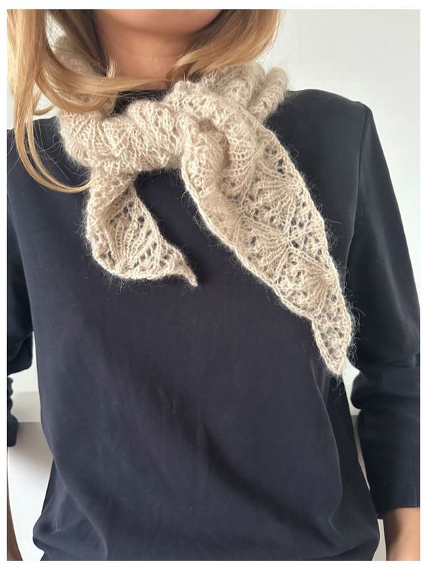 Vita Scarf